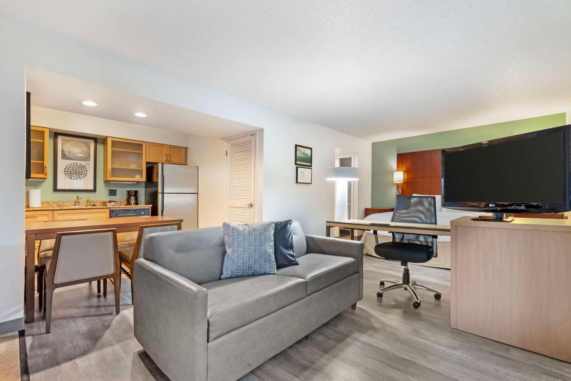 Mainstay Suites St Louis - Galleria Richmond Heights Zewnętrze zdjęcie