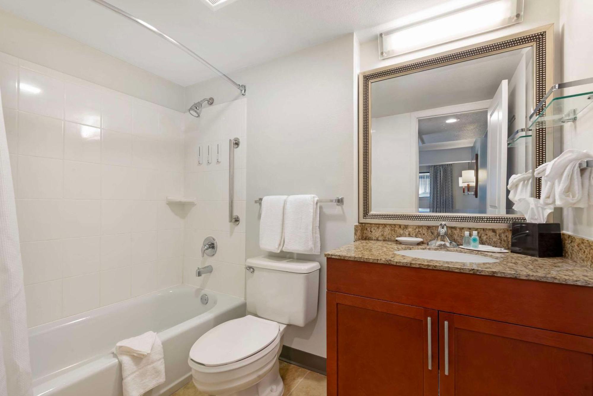 Mainstay Suites St Louis - Galleria Richmond Heights Zewnętrze zdjęcie